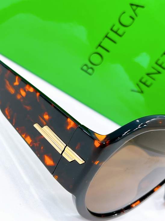 Picture of Bottega Veneta Sunglasses _SKUfw80538011fw